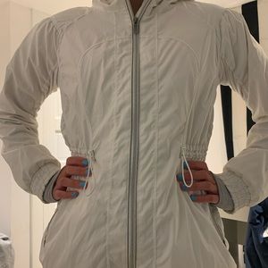 SOLD‼️‼️LULULEMON Windbreaker Jacket!